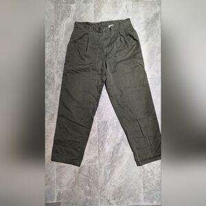 Bill Blass "casual wear" olive green pants